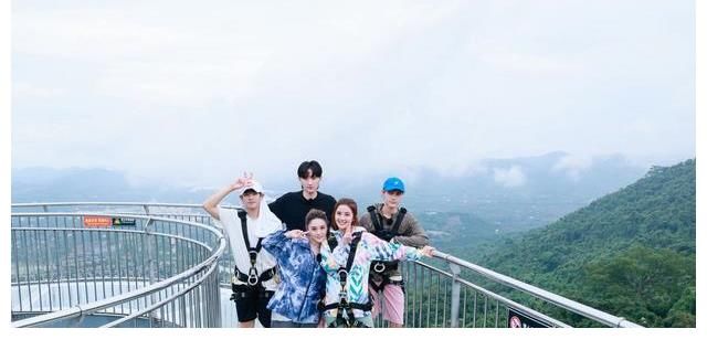 完美的夏天|IXFORM也要有團隊綜藝了？《完美的夏天》接收多少這類愛豆了