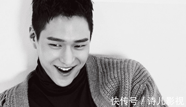 影视作品|他刚出道时就成为综艺固定嘉宾,通过实力,成为走红的明星