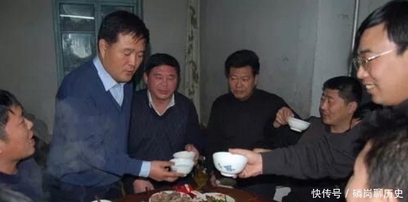 为什么在农村宴席上,喝酒的人越来越少了?原因很现实