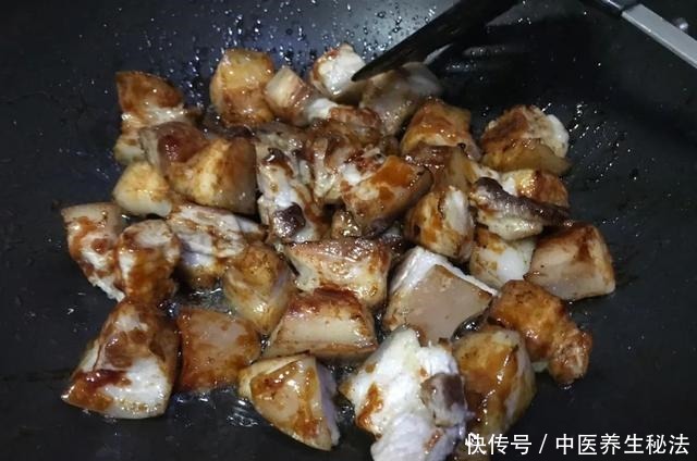 如何烧出入口即化的红烧肉97%的人都做错了！难怪塞牙不入味