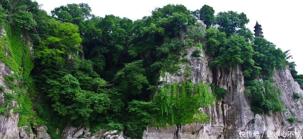 千古奇音第一山，半临湖水半依城——九江市石钟山探古寻幽