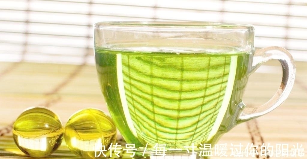 肠道|便秘“最怕”的6种食物，每天坚持吃几口，排出多年黑臭宿便