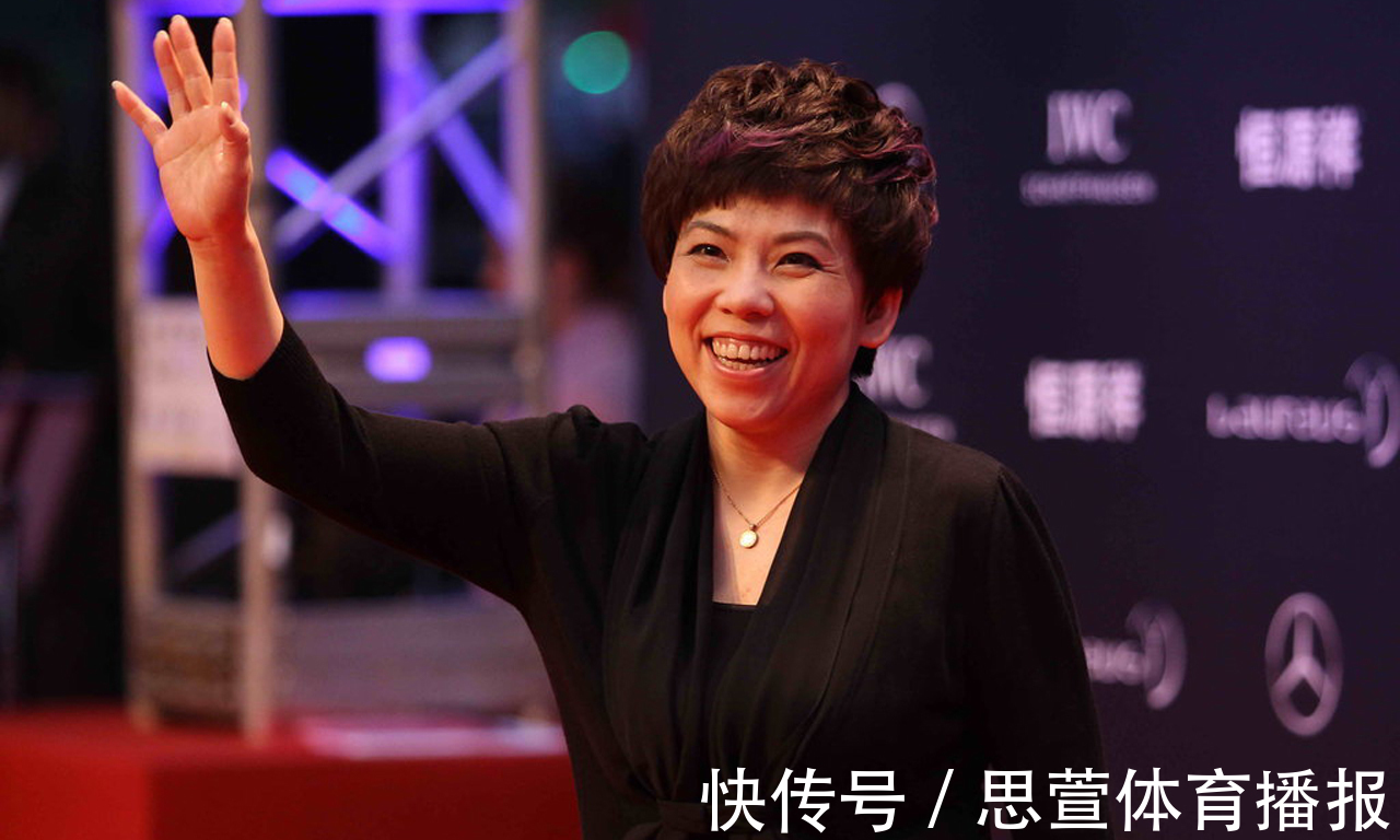 邓亚萍|悉尼奥运会她勇夺双冠,成就大满贯,却被邓亚萍痛批没东西赢人家