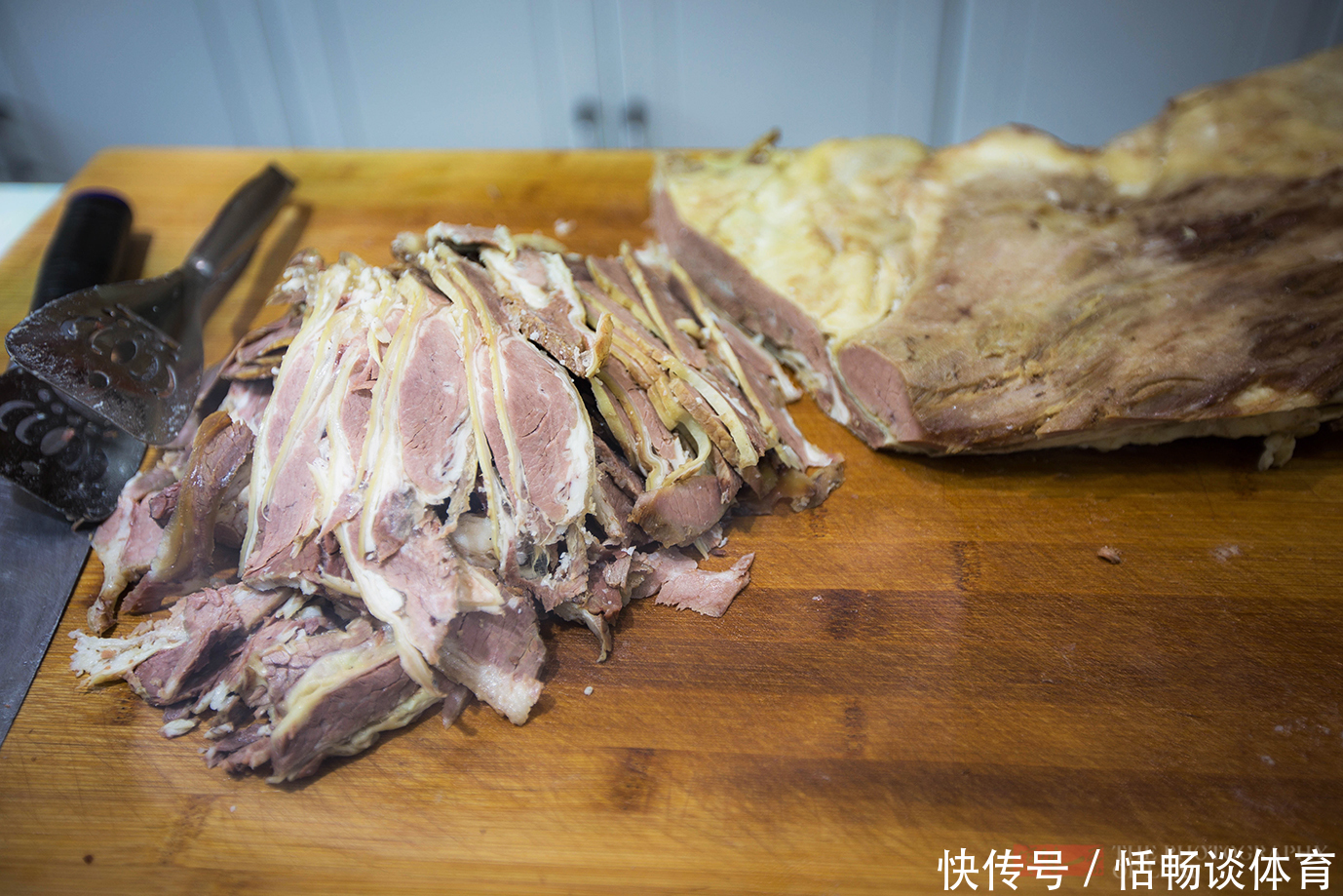 消费|一碗面一盘牛肉几碟小菜,人均消费20元,宁夏吴忠最会吃面的地方