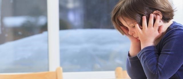 发育|李玫瑾这些东西会影响孩子大脑发育,家里再穷也不要断太早