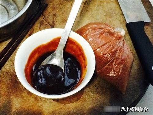 酱汁|鸡翅新吃法，不炸不煮，不加一滴水，菜下饭汤汁更下饭，零失败