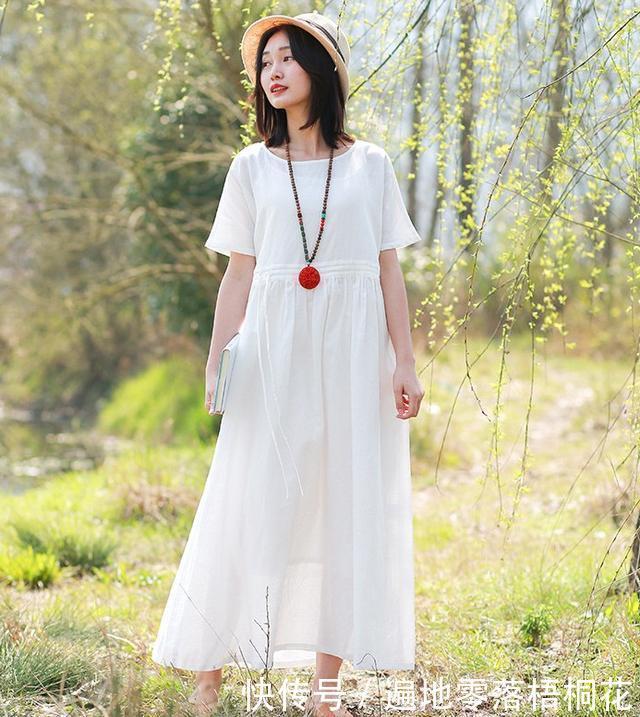 棉麻|时尚的棉麻连衣裙,四五十岁女穿,显得温文尔雅