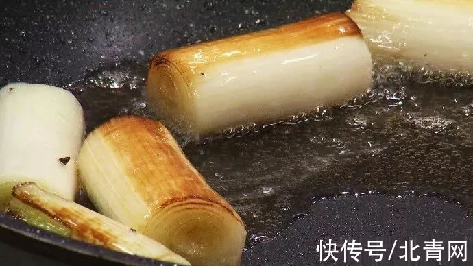 鲤鱼|天冷该吃这肉了！养心助眠、利水消肿，健脾补肾还不上火