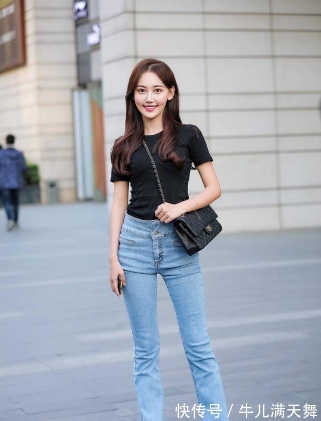 打底裤 时髦大方的打底裤穿搭展现出迷人风采，休闲百搭又耐看，简约高级！