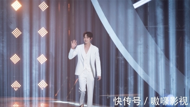 《追光吧！》吴镇宇唱歌烫嘴 吴建豪自爆小时候是个胖子