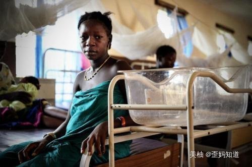 姿势|有种奇特叫“非洲妈妈”,分娩姿势像“母鸡下蛋”,全程自己搞定