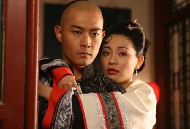 急忙|康熙要杀大臣,他急忙对妻子说:快去找人举报我谋反!结果被无罪释放!