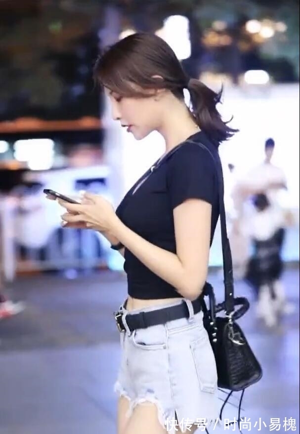 美丽的人 干净清雅的穿搭,如一阵扑面而来的清风!