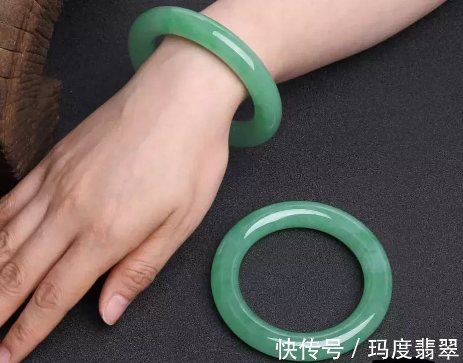 短径!你适合什么样的手镯?主要看这几点