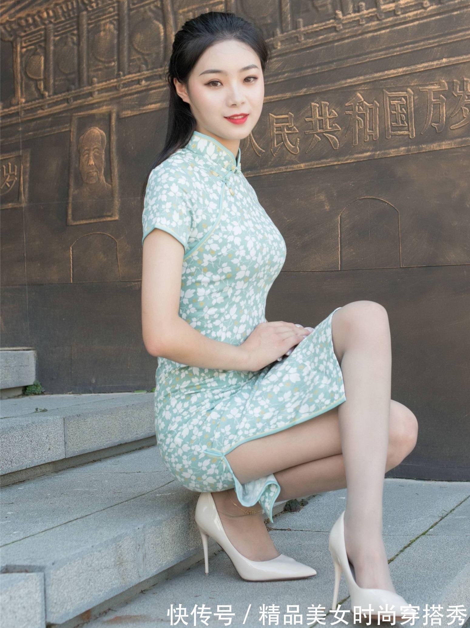 夏日|夏日里的风吹进了心里!清新旗袍让人眼前一亮!清新脱俗