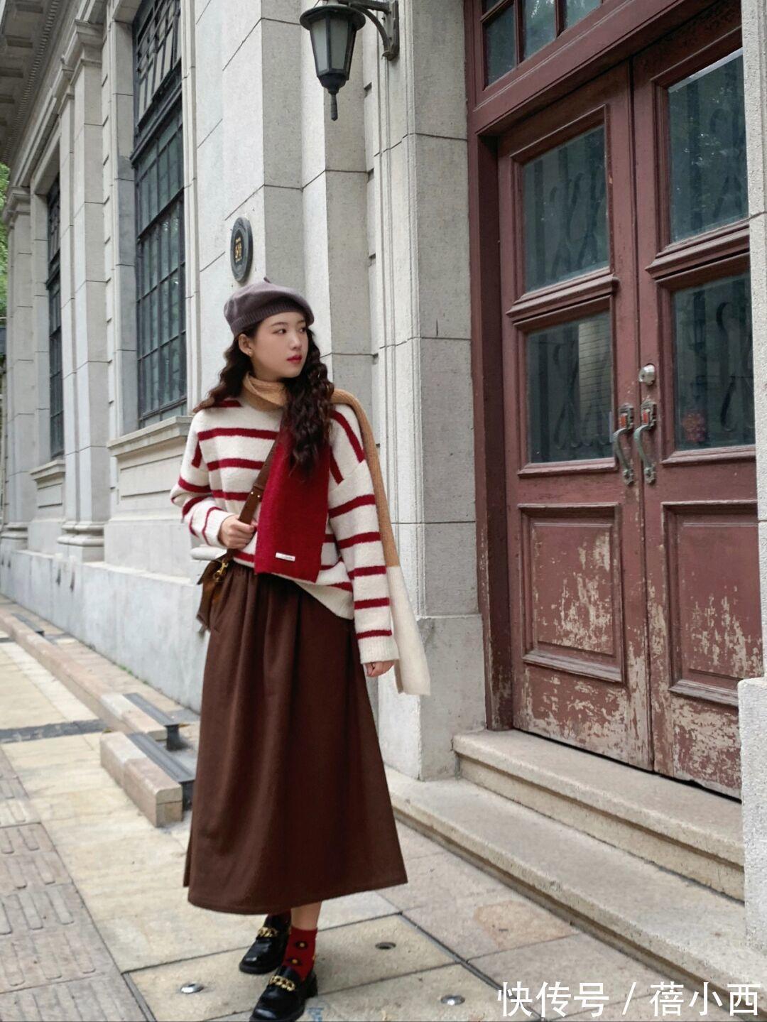洋气|新年穿“毛衣”才洋气,单穿叠穿都好看,让你演绎不费劲的高级