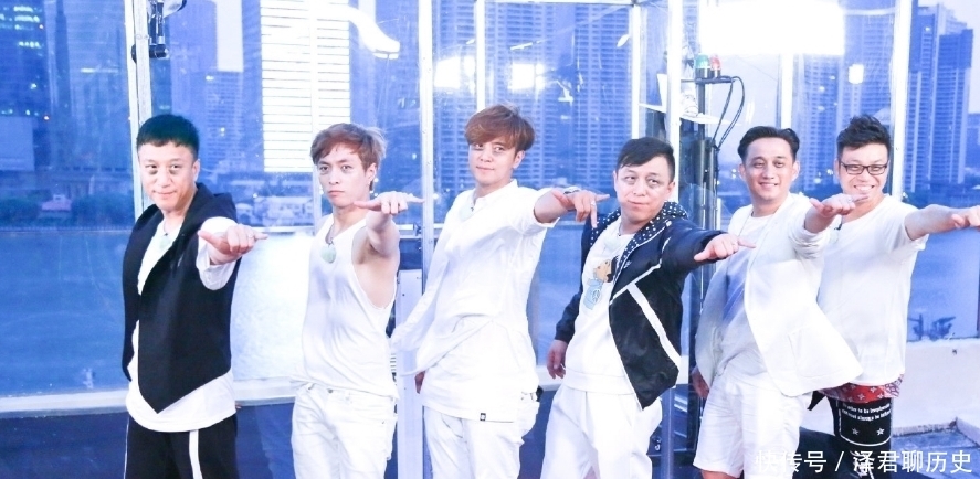 原班人马回归《极限挑战6》?看清海报成员后,观众心里五味杂瓶