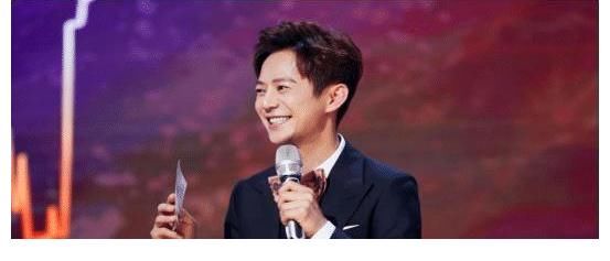 国超|张艺兴又换发色|《粉色樱与大眠王》超暖