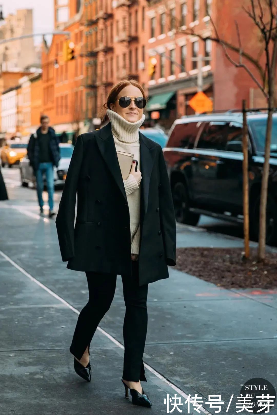大衣里面穿什么？这4款绝美内搭，让你时髦一整个冬天