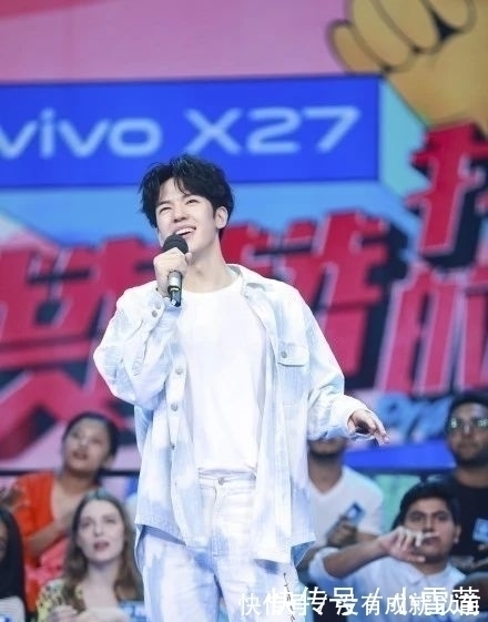 他是《快本》第6個主持人？智商在線撞臉劉昊然，因這點敗路人緣