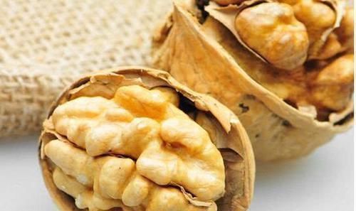 预防肠癌|肠道开始癌变,入厕时会有3种表现,若一个不占,说明肠道很健康