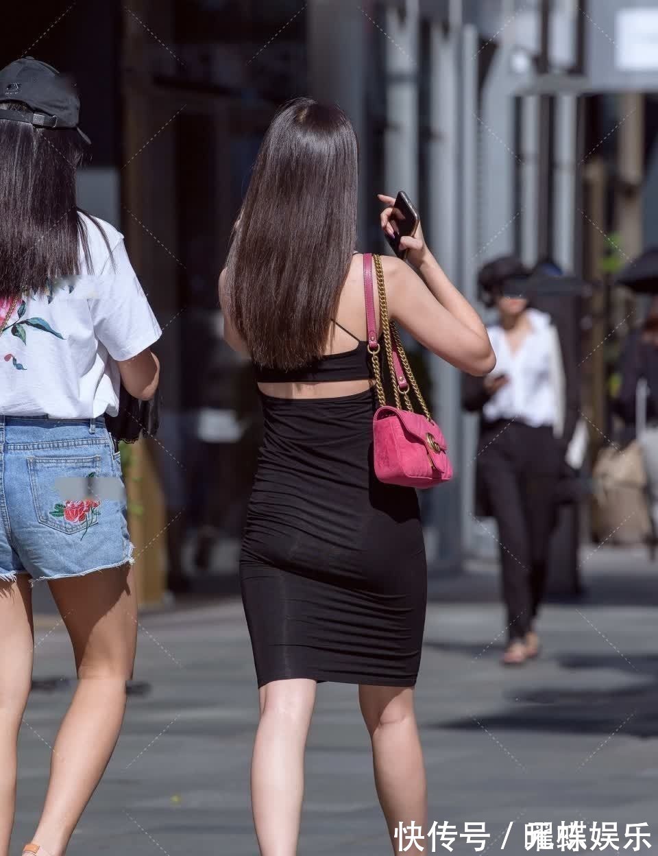 高跟鞋 女生这样穿才显高,这些搭配技巧赶紧学起来,高级又洋气