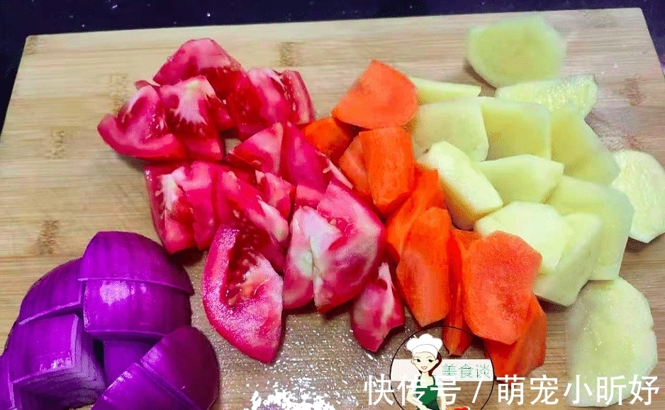 秋天|秋天进补，这锅菜多做给孩子吃，贵了点，但营养滋补，孩子体质好