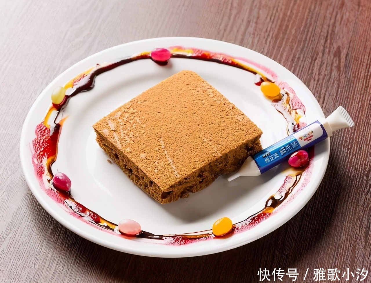 橡皮擦|真假难分的“文具”与“零食”,看完就像玩了一把“谁是卧底”