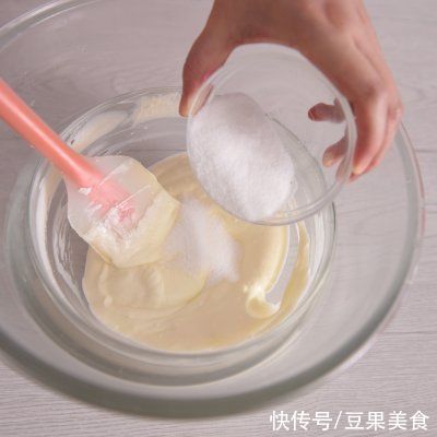  蓝莓乳酪派在家也能做|超经典的新年聚会甜品 | a8463