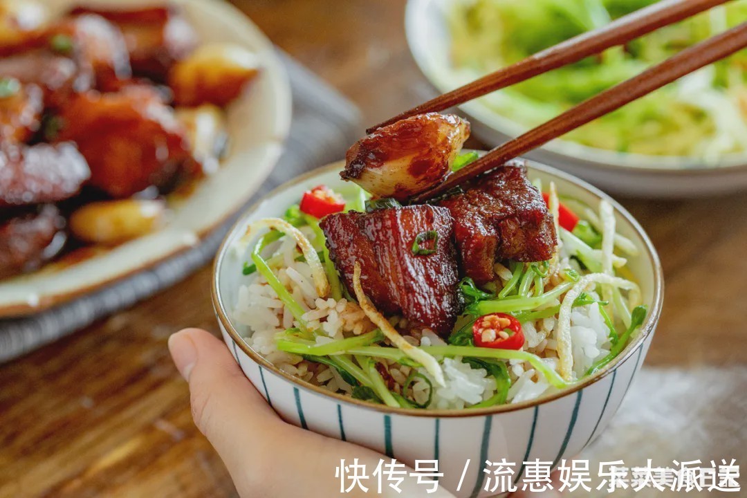 这一锅太香了！不加一滴水，比红烧肉还好吃