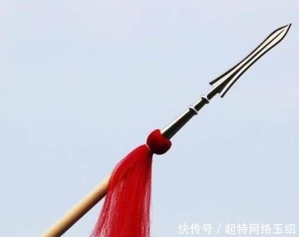 红缨枪上为什么要绑红缨,难道是为了好看?原因鲜为人知