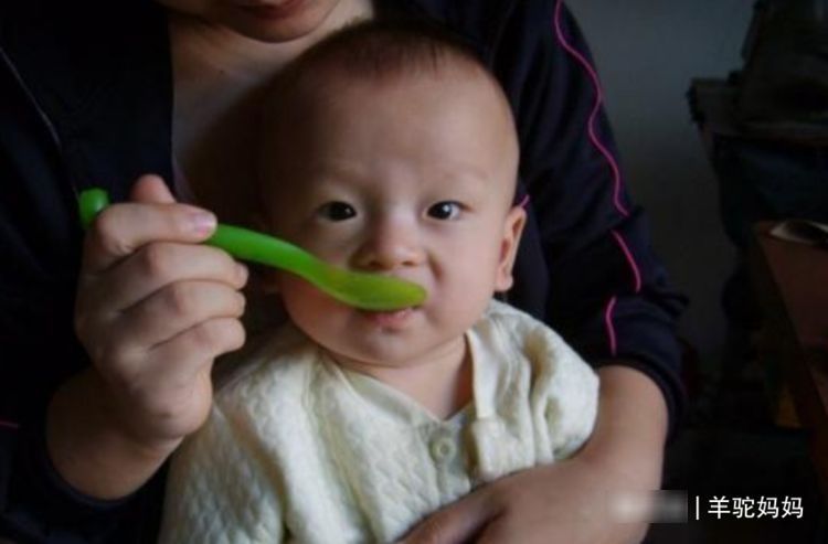 dh想补脑别再只会给娃吃鱼，这3种家庭常备食物，和吃鱼平分秋色