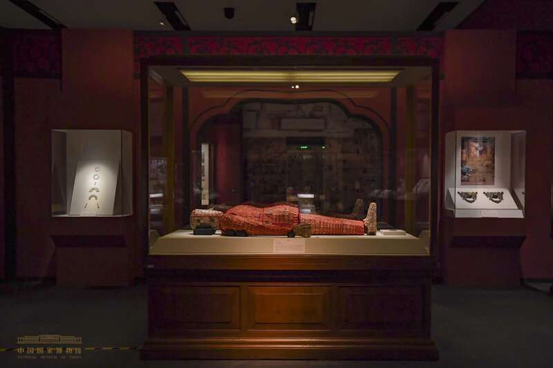 龙钮金印|两千年前的广州人就吃上了烤乳猪