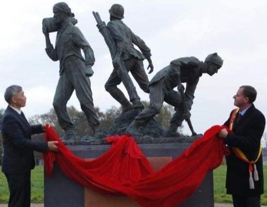 中国|史上最大的谎言!9个字欺骗了15亿人,成14万中国人的噩梦