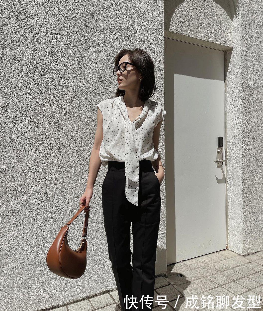 白色衬衫|好看又实用!这位博主的“低饱和度”穿搭法,简约精致优雅又高级