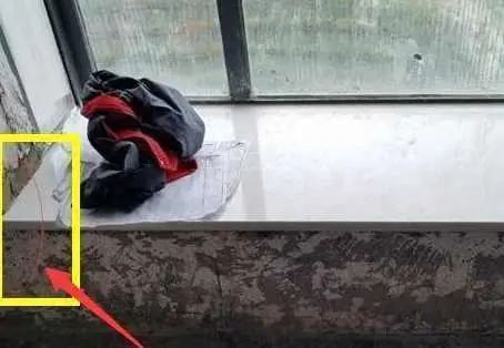 邻居家|邻居家的飘窗石这样装，刚开始我骂他脑子进水，后来才知道我错了