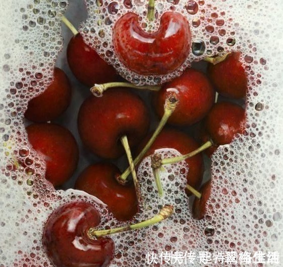 画物!他画萝卜拿了国际奖,画樱桃更饱满剔透,PK齐白石竟这般结果!