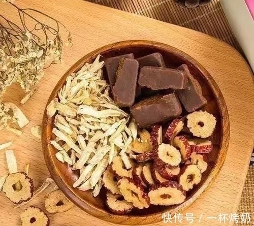 红润|红枣和它一起泡, 每天一杯, 7天身体内湿气消, 脸色更红润!