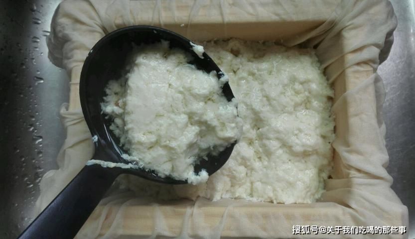 白醋|豆腐不新鲜？教你在家做，材料家家有，1小时出豆腐，嫩滑无添加
