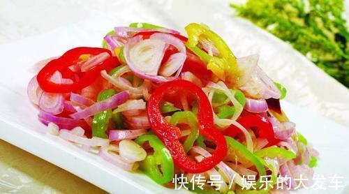 秋天|洋葱这吃法太香了,我家每年中秋节的必备菜色,香味俱全,真下饭