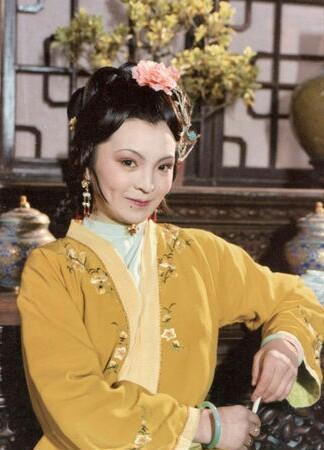 异类@红楼梦里的一个异类，出身名门却毫无教养，没有朋友，孤家寡人