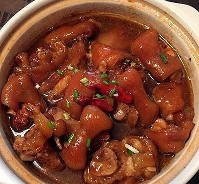 鲜味汁|卤猪蹄子教你一招，色泽红亮，肉质软烂