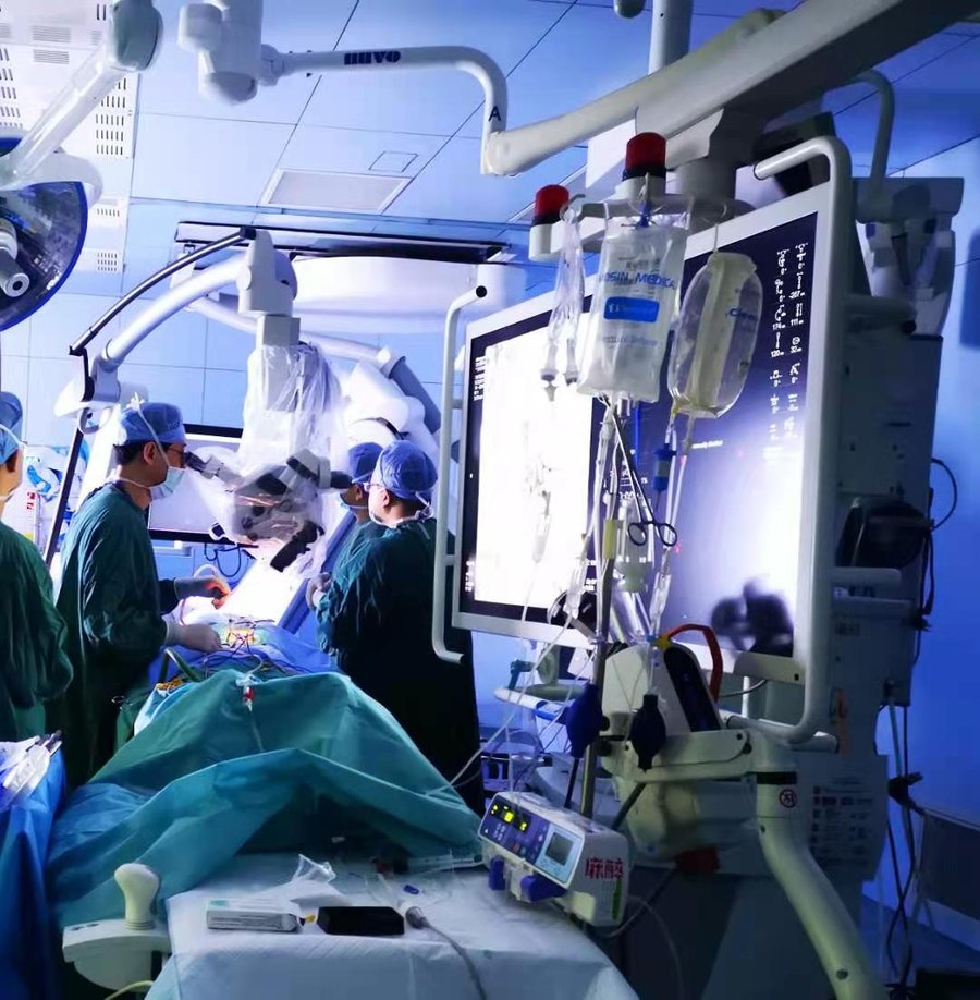 闭塞|新疆男子反复头晕四肢发麻，跨越千里到山东做手术