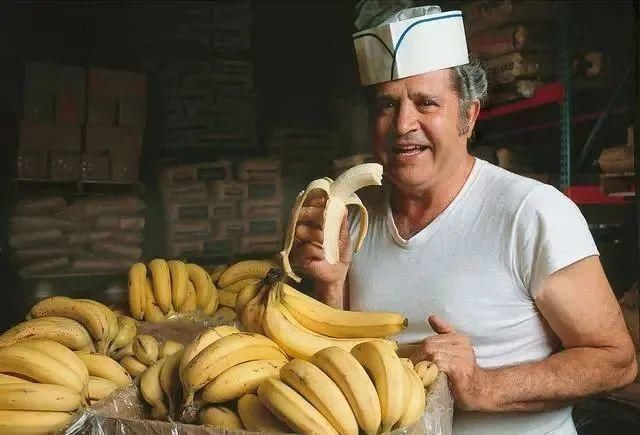 膳食纤维|晚上吃香蕉能减肥?但要牢记这个适宜的时间,体重或悄悄下降