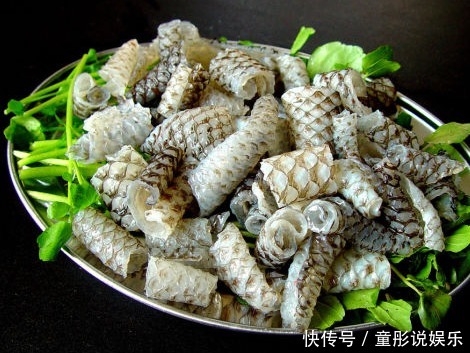 女性常吃此物,补充满满的胶原蛋白,皮肤光滑细腻,谁吃谁最漂亮