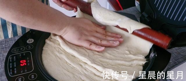 饼子|酱香饼想要好吃,关键在酱料,教你秘制配方,和买的一样好吃!