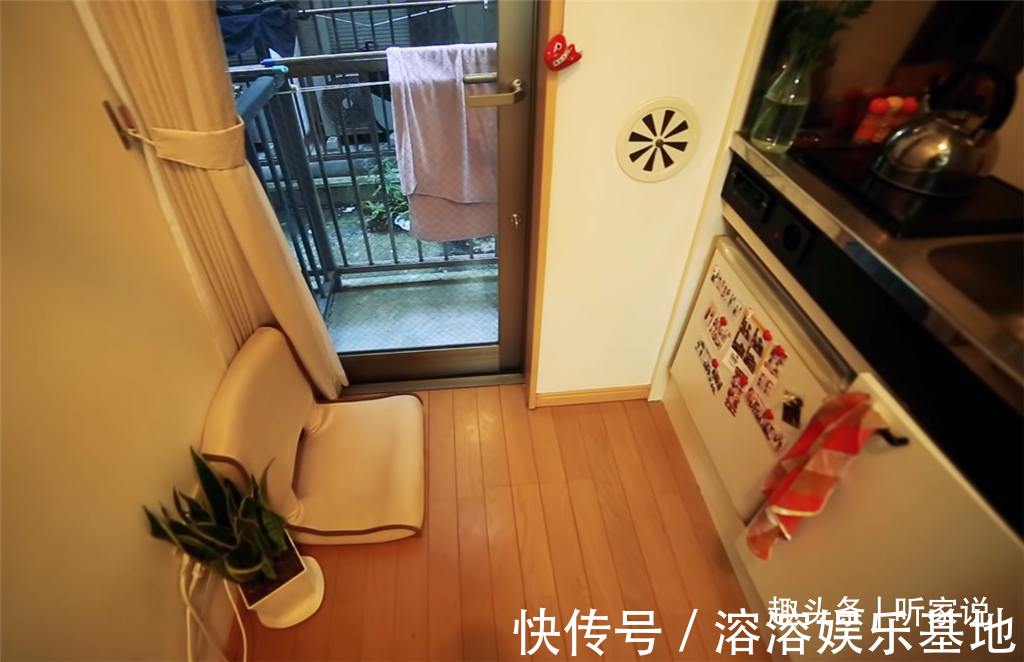 缝隙房|90后姑娘住进日本8㎡“缝隙房”,吃饭坐地上,睡觉爬梯子