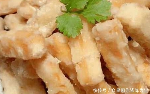 老爸买了30斤红薯没人吃,老妈把它这样做,不用十分钟就被吃光