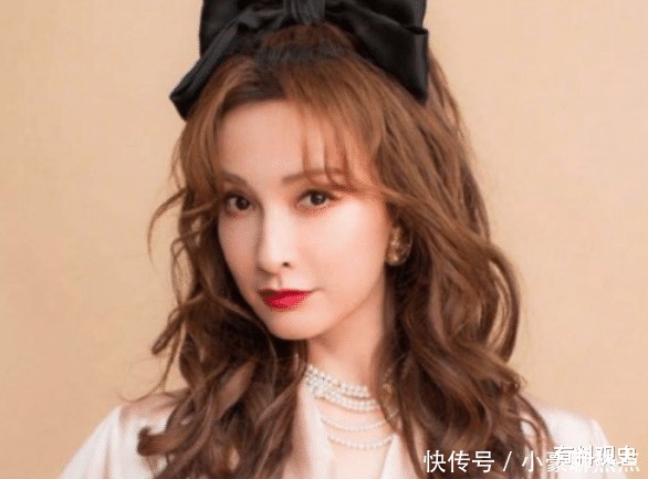 女人|长期化妆VS经常素颜，多年后，两类女人的差别有多大