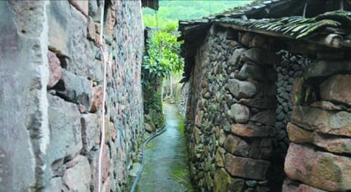 里昂|探村温州文成｜龙川古村，水绕一村文雅，山屏四面秀丽